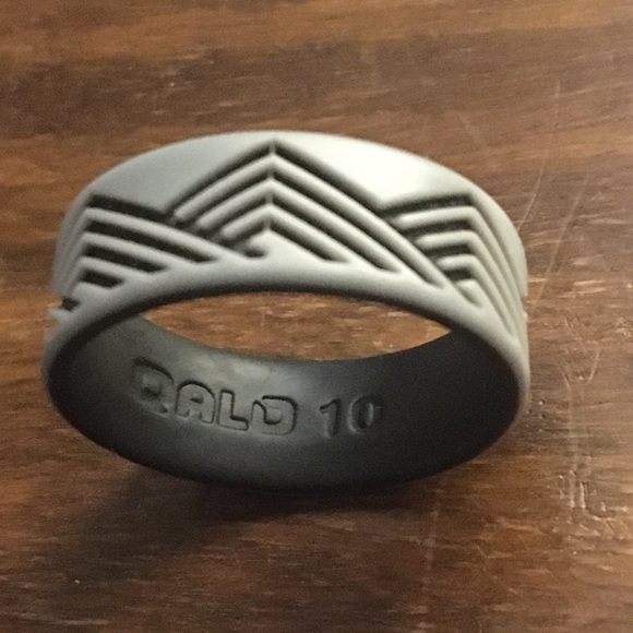 Mens Silicone ring - Picture 1 of 3